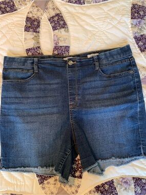 sofia by sofia vergara Medium Blue Denim Shorts